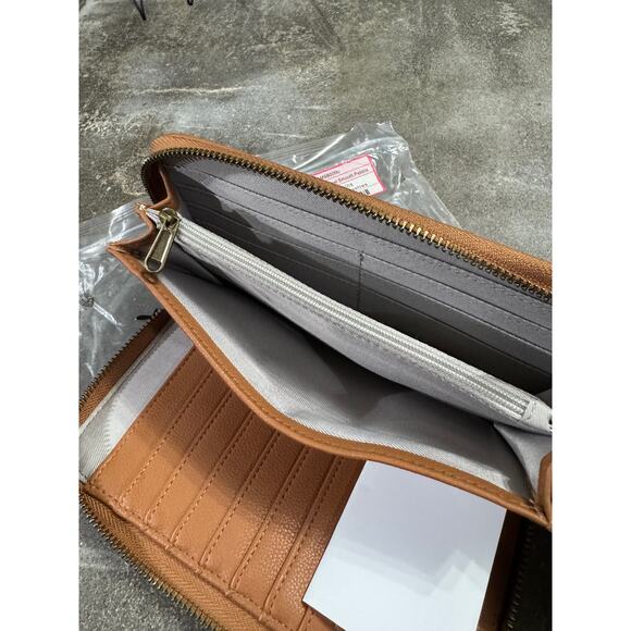 Thirty-One 31 All About the Benjamins Wallet NIP Caramel Smooth Pebble - Picture 6 of 6